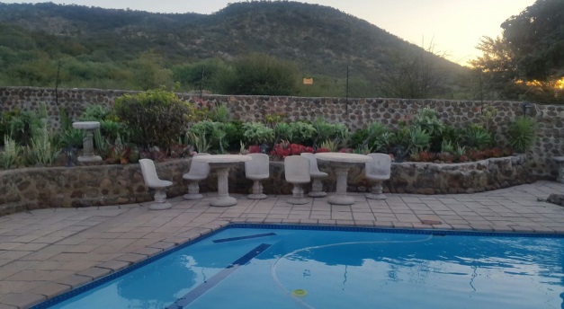 Valley View Sister Pool